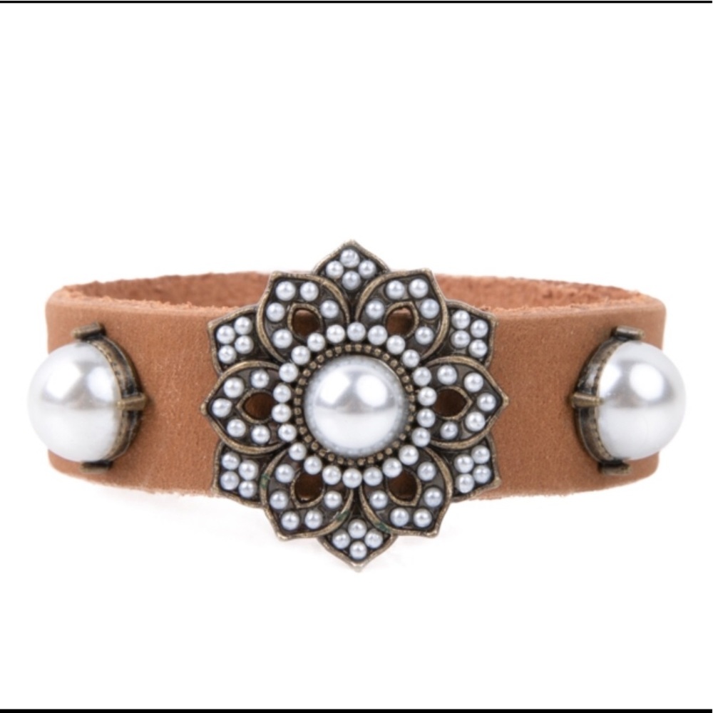 Elsa Bracelet